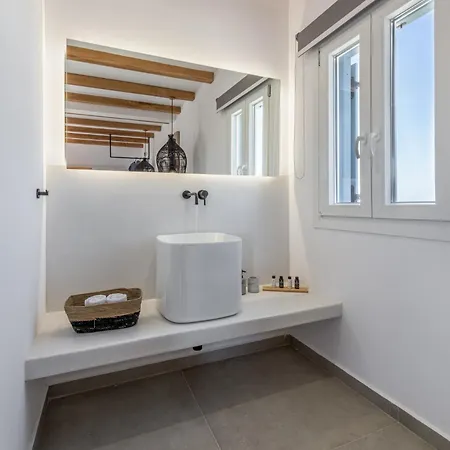 Hotel apartamentowy Elements Of Milos