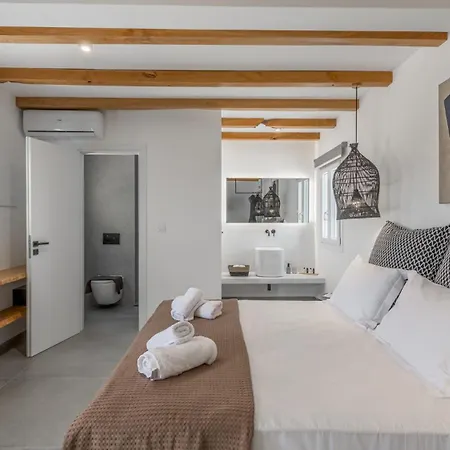 Aparthotel Elements Of Milos 3*